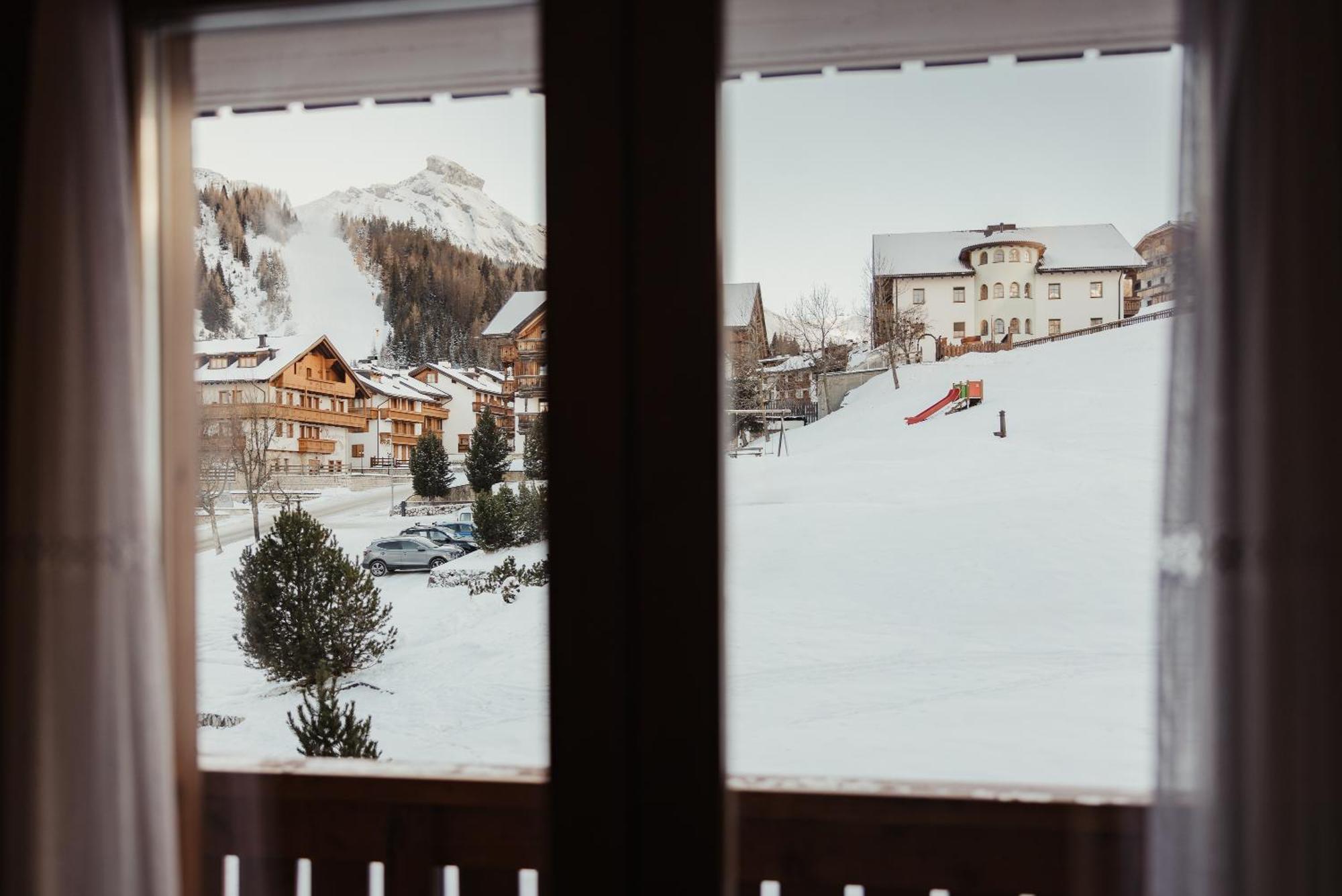 Hotel Alpenrose Arabba Exterior foto